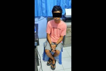 Otak pengedar uang palsu di Sumbawa akhirnya ditangkap di rumah neneknya