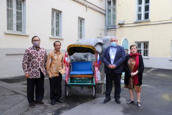 Becak dari Yogyakarta tambah koleksi Museum di Moskow