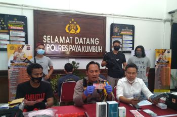 Polres Payakumbuh ringkus dua orang  pengedar uang palsu