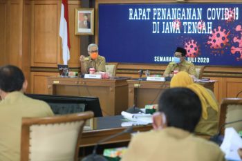 Ganjar perintahkan kades perketat pengawasan cegah pemudik Iduladha