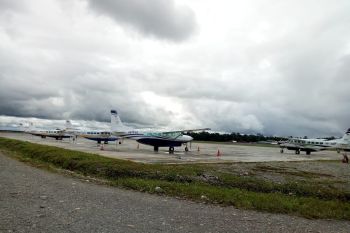Penerbangan mengangkut penumpang tujuan ke Wamena sementara dihentikan