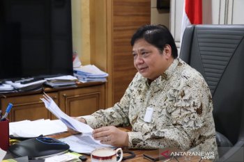 Menko Aiirlangga sebut Ponpes dapat menjadi pengembangan ekosistem keuangan syariah