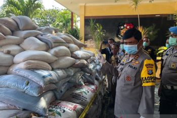 Polda Sulteng amankan 27 ton pupuk ilegal dari Jatim