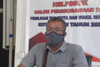 KPU Batam sebut Rian Ernest-Yusiani tidak penuhi syarat