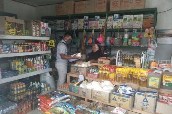 Harga kebutuhan bahan pokok di Keerom stabil