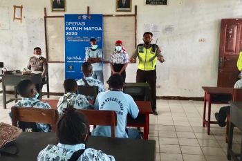 Polisi Yahukimo sosialisasi protokol kesehatan kepada pelajar