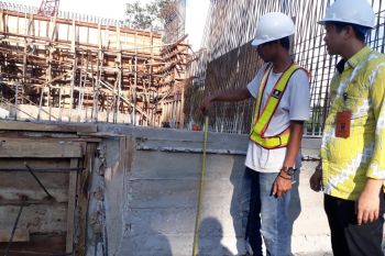 Baru 31 persen pengerjaan jembatan Kayu Gadang Padang Pariaman senilai Rp25 miliar