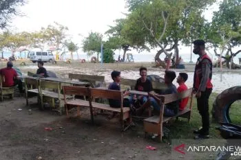 Antisipasi penyebaran COVID-19 polisi Bangka Barat pantau sejumlah objek wisata