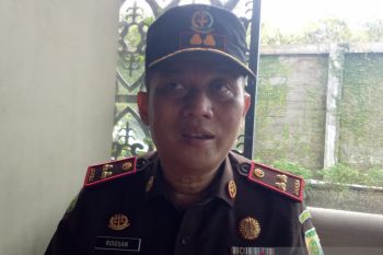 Kajari Timika siap tindak anak buah ikut 'bermain proyek'