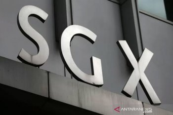 Saham Singapura jatuh, kasus virus dekati level tertinggi 1 tahun
