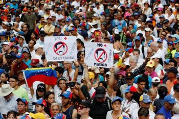 Pekerja medis Venezuela terima upah dari dana yang disita AS