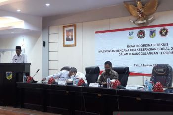 Kesbangpol Sulteng libatkan 38 lembaga cegah terorisme