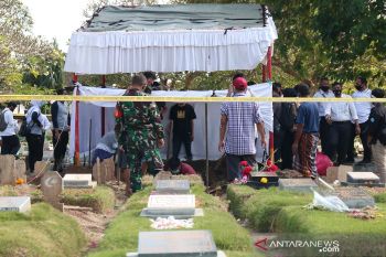 Keluarga mahasiswi bunuh diri klarifikasi hasil USG temuan polisi