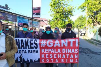 Tenaga kesehatan di Puskesmas Peruga ditelantarkan, ratusan nakes tuntut Kadinkes Bima diganti