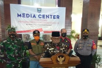 Pemkab Pasbar kaji ulang kelanjutan proses belajar mengajar di sekolah pasca ditemukannya pasien positif COVID-19