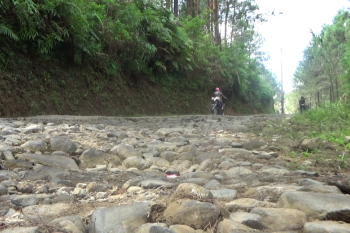 Bangun jalan jalur Plorengan - Simego, Banjarnegara gandeng Pekalongan
