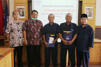 UMP berikan apresiasi dosen dan karyawan purnatugas