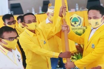 Hendra Lesmana bertekad majukan Golkar Lamandau