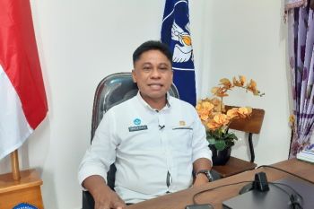 Disdik Papua minta anak sekolah ikut upacara HUT RI harus pakai masker