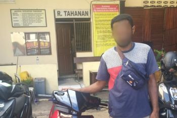 Polresta Jayapura tangkap penadah motor curian di Padang Bulan