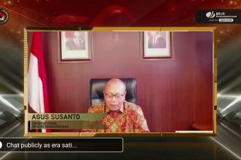 Pemprov Sulut, Sulsel dan Papua Barat raih Paritrana Award 2019