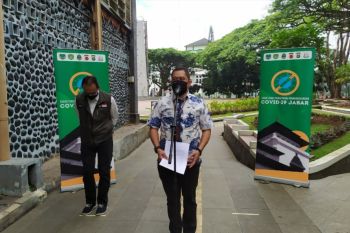 Prangko 100 Tahun Gedung Sate diluncurkan saat HUT Jabar