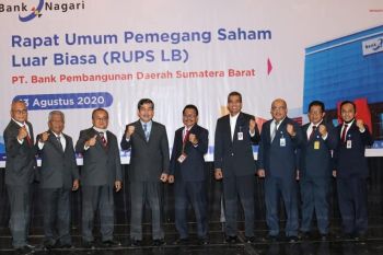 Akhirnya susunan direksi Bank Nagari lengkap, berikut nama para direksi tersebut