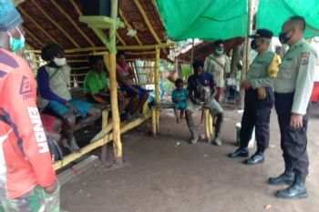 Polisi Merauke imbau warga pasang bendera Merah Putih meriahkan HUT RI