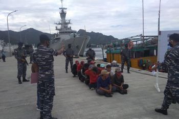 KRI kembali tangkap 2 KIA di laut  Natuna