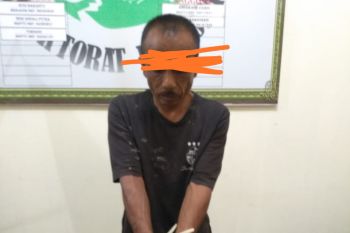 Tak mengaku simpan narkotika, seorang petani di Agam tak berkutik rumahnya digeledah polisi