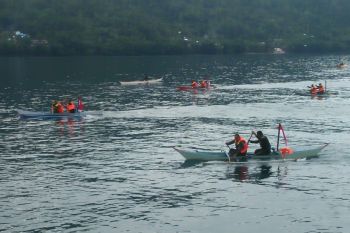 Kodim 1301 Sangihe gelar lomba perahu di pelabuhan Tahuna