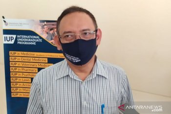 Rektor Unair: Kombinasi obat penawar COVID-19 tunggu izin produksi BPOM