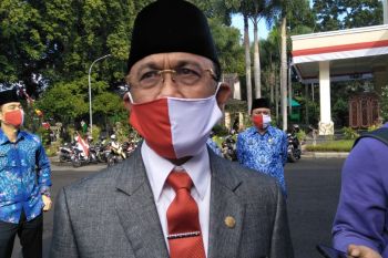 Wali Kota Mataram akan mempelajari kemungkinan sekolah dibuka