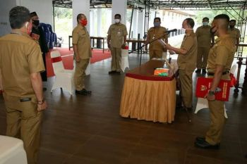 Bupati lantik Akhmad Hidayat sebagai Kepala BKPSDM Seruyan