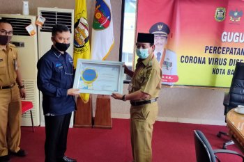 Bandarlampung wins "Best City for Online Population Census" awards