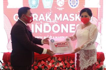 TP-PKK dan IKAPTK Sulut bagikan 15.000 masker cegah COVID-19