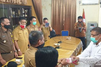 Untuk pastikan bantuan tepat sasaran, Kejari Padang kawal penyaluran BLT COVID-19 senilai Rp37 miliar