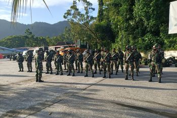 Dandim 1301/Sangihe lepas keberangkatan 53 prajurit satgas pam pulau terluar