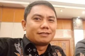 KPU Mamuju dukung pemerhati demokrasi berikan edukasi politik
