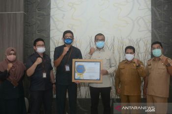 Lampaui target SPO 2020, Solok Selatan terima penghargaan dari BPS