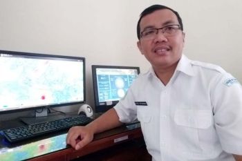 Gelombang tinggi masih berpeluang di laut selatan Jabar-DIY