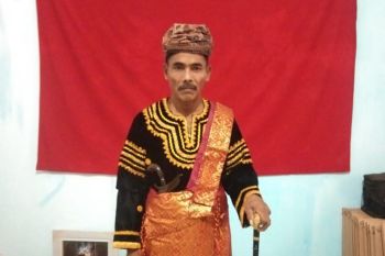 Setelah terjadi kekosongan 70 tahun, Salwi T dikukuhkan jadi Datuk Rangkayo Moelia