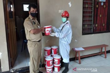 PMI Batang distribusikan paket disinfektan