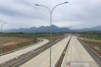 Presiden Joko Widodo: Pembangunan infrastruktur strategi pemulihan ekonomi