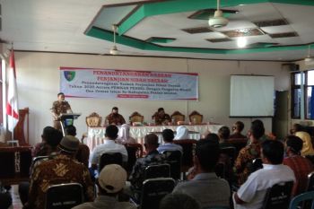 Empat tahun terakhir, Pemkab Pessel alokasikan Rp7 miliar dana hibah untuk 568 tempat ibadah dan para iman masjid