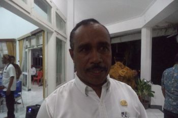 Gedung SMPN 13  Takari ludes terbakar