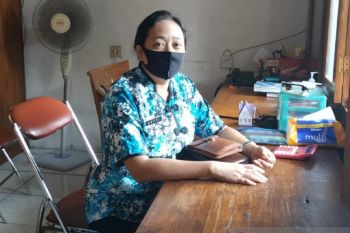 Kata psikolog kegiatan membaca bersama dekatkan hubungan orang tua dan anak