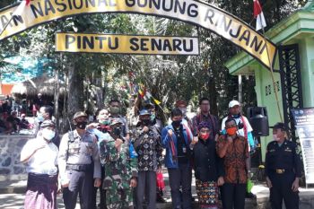 Tok...tok! Gunung Rinjani resmi bisa didaki kembali