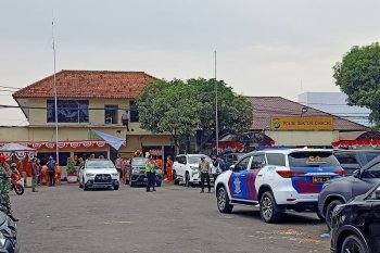 Mapolsek Ciracas sudah  dua kali diserang orang tidak dikenal