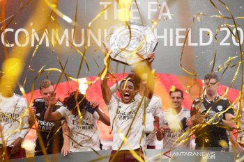 Aubameyang jadi pemain bergaji tertinggi di Arsenal